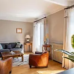 Paris 16 - Appartement Avec Vue Sur La Seine