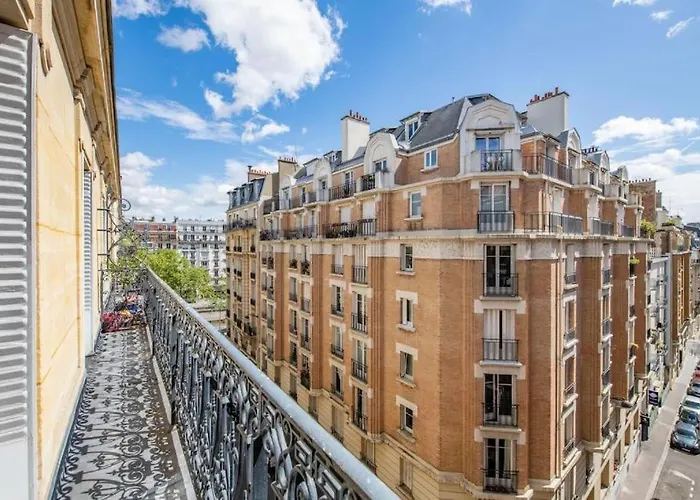 Paris 16 - Appartement Avec Vue Sur La Seine